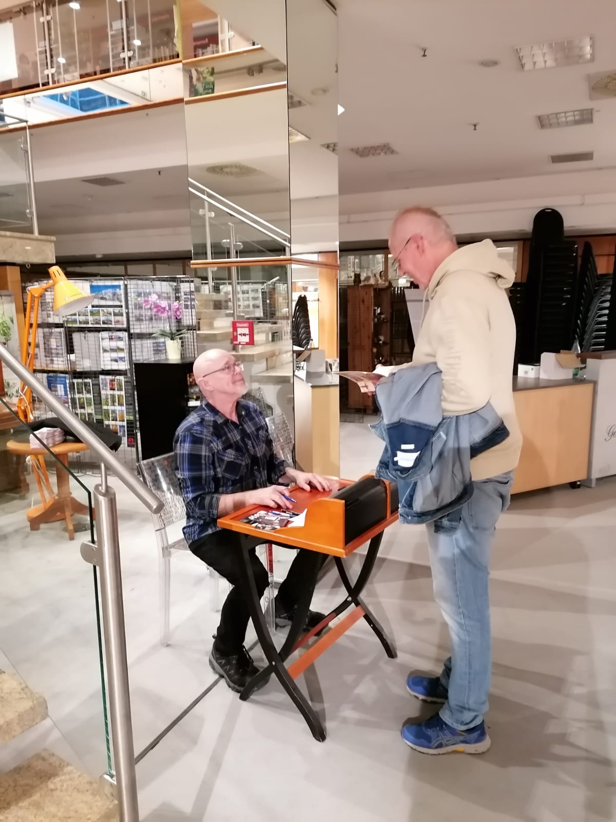 Foto Tom und Tad 1.jpg